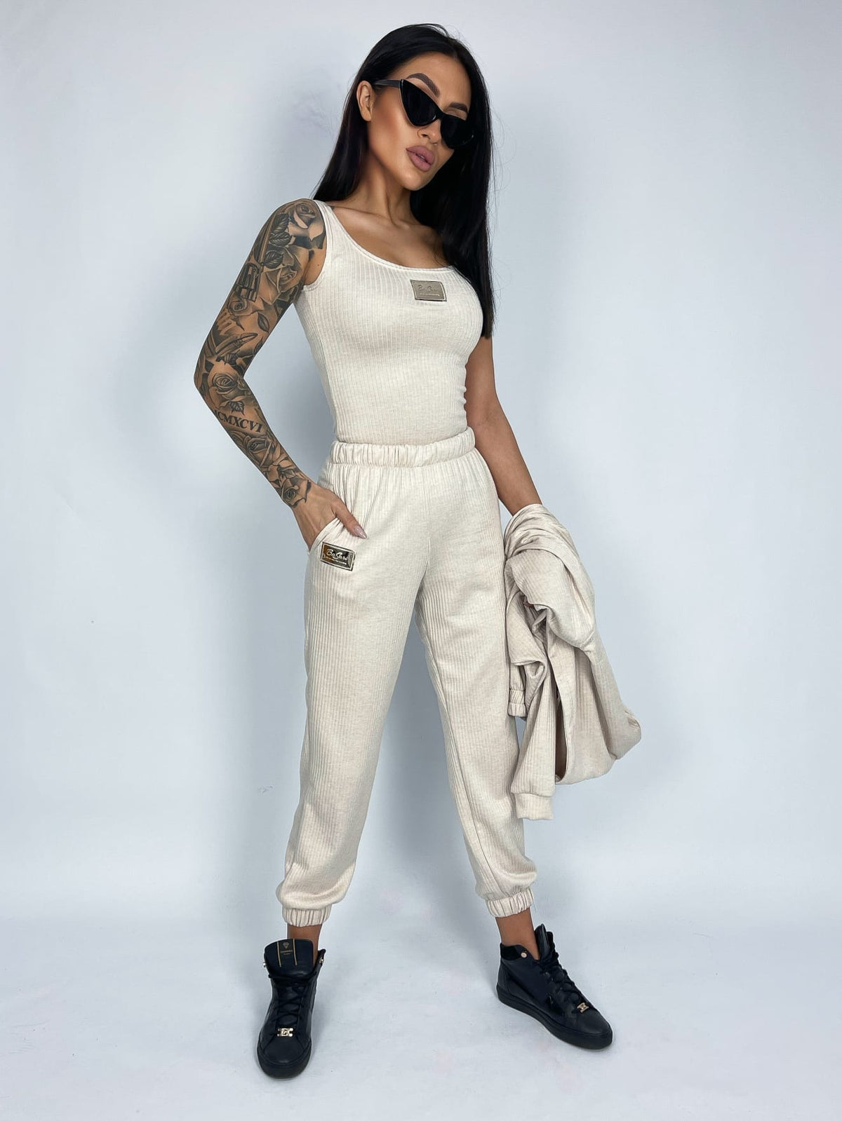 Basari Slow Three-Piece Ribbed Hooded Set