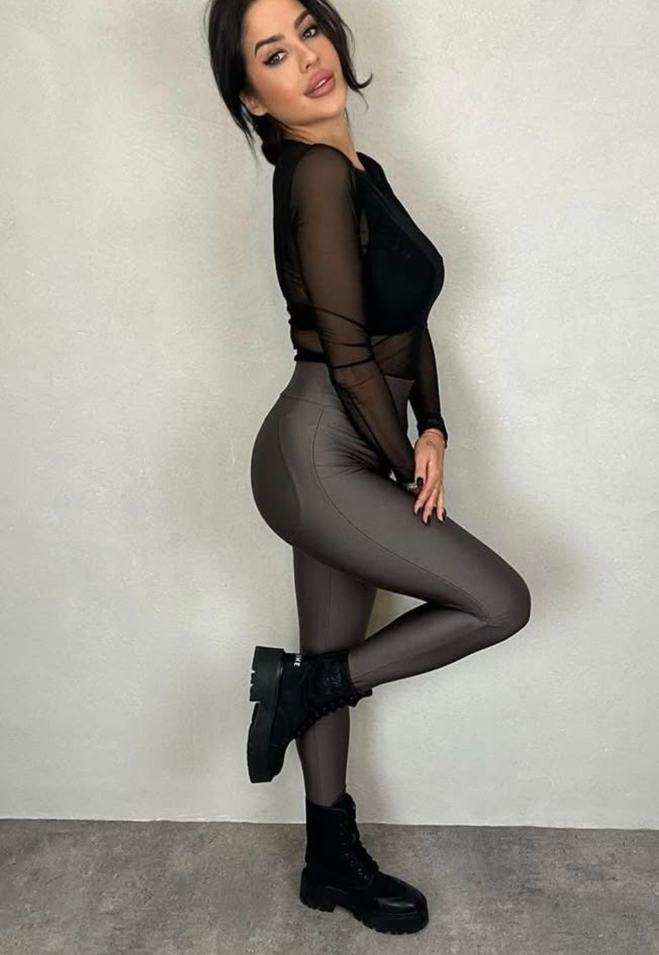 Sculpting High-Waist Booty-Lift Leggings KS