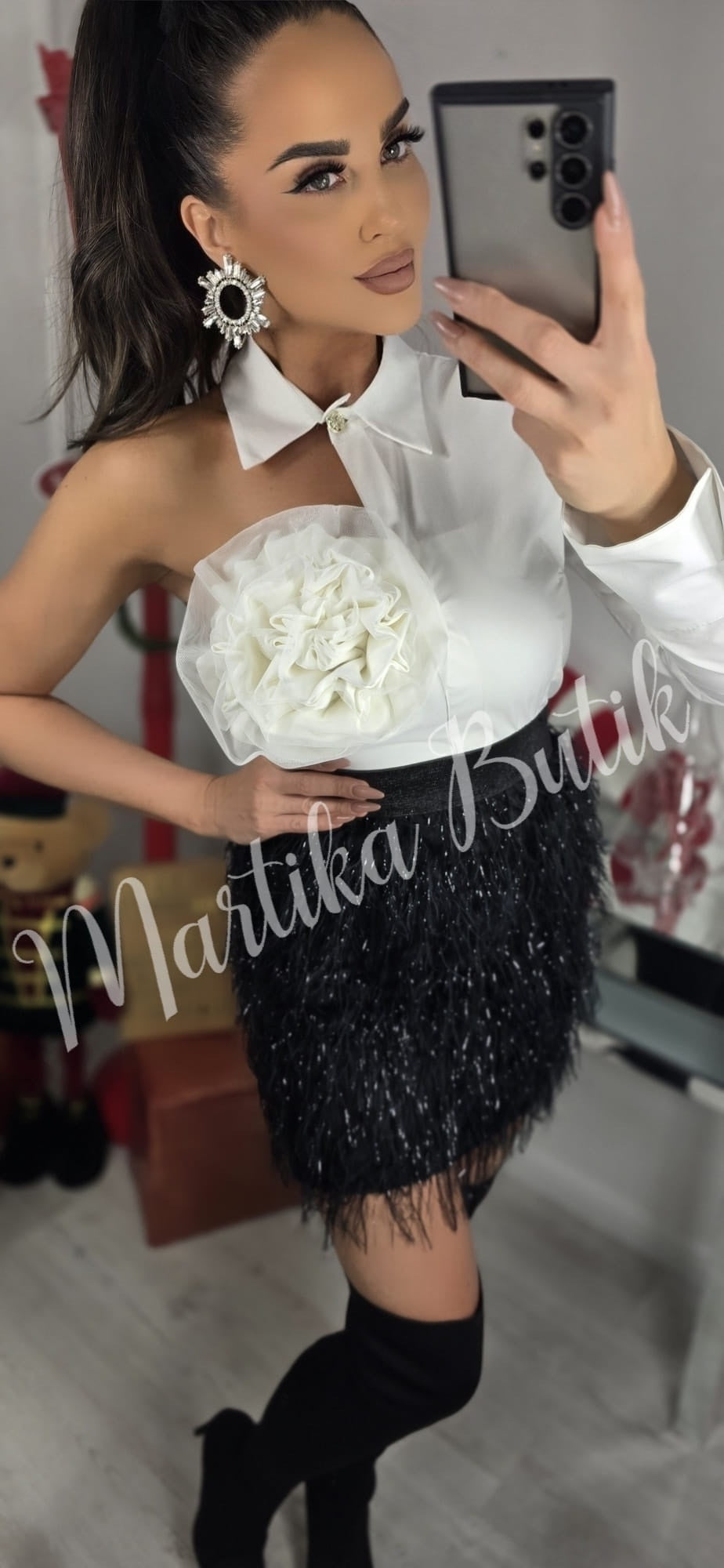 Feather Skirt