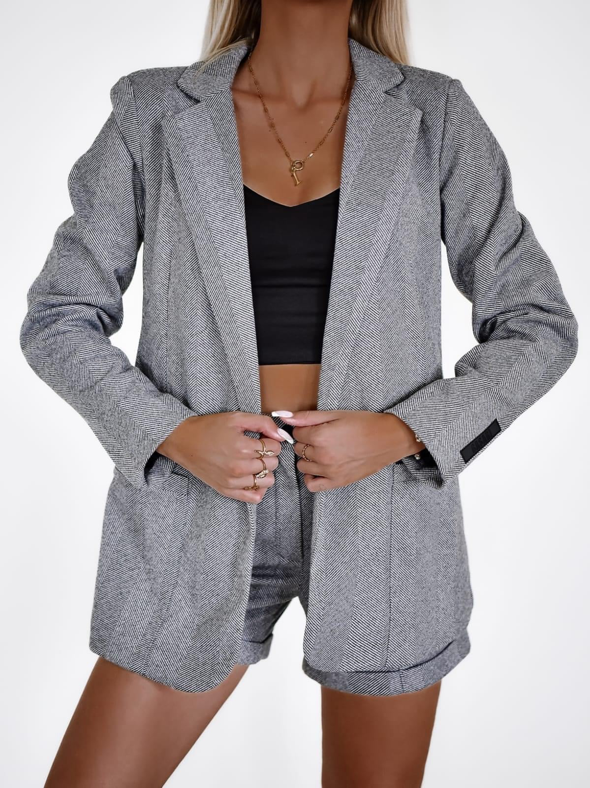 Basari Vivienne Set - Blazer and Shorts