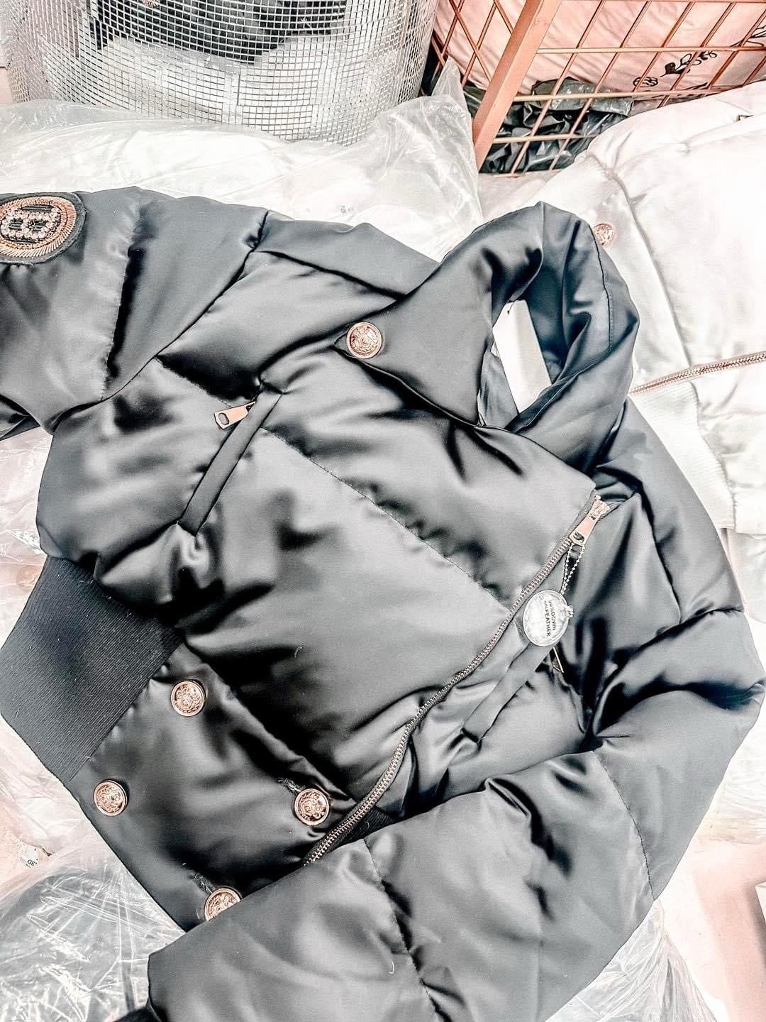 Chiceasy Jacket