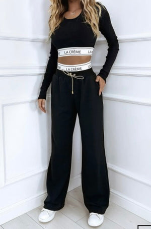 Ribbed Set With Decorative Waistband