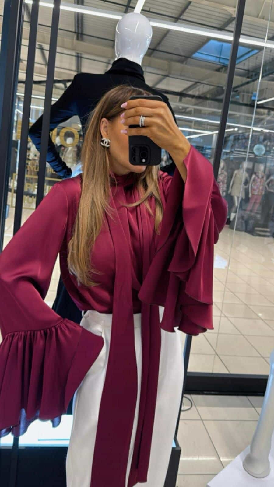 Emo Women's Tie-Front Shirt in Burgundy
