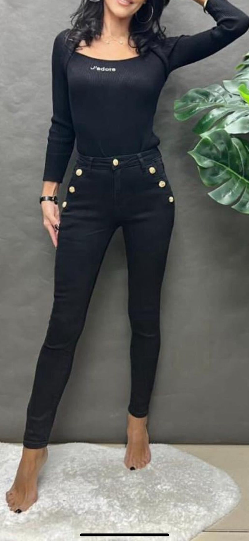 Black Vrsce High-Waisted Jeans