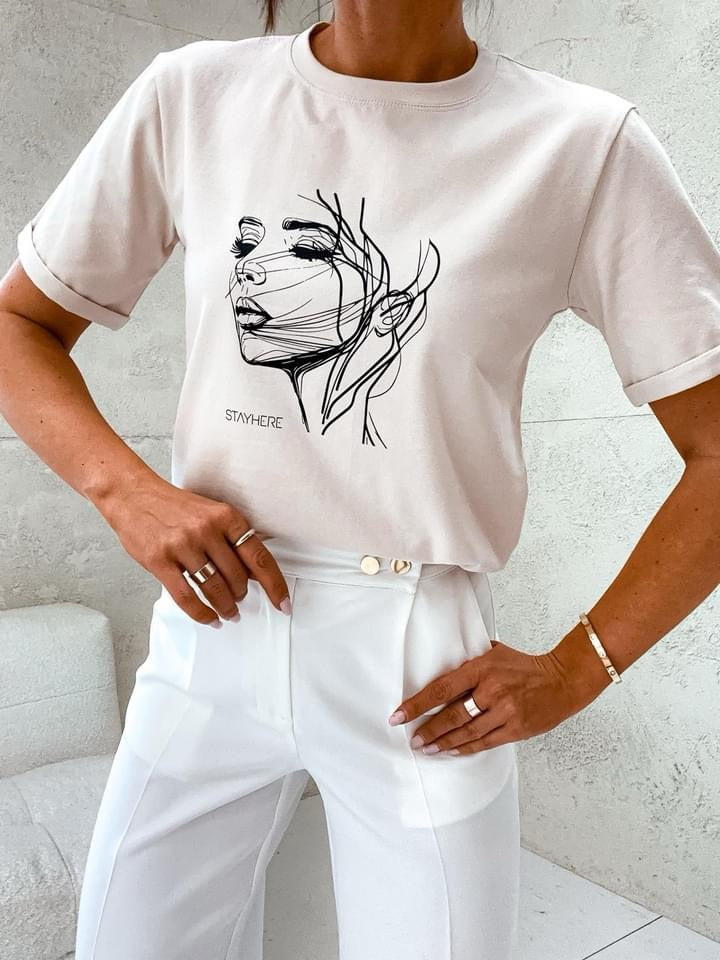 T-Shirt With Face Sketch Print