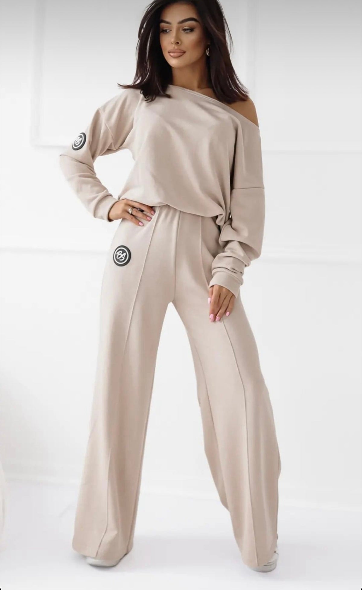 Basari Loe Tracksuit Set