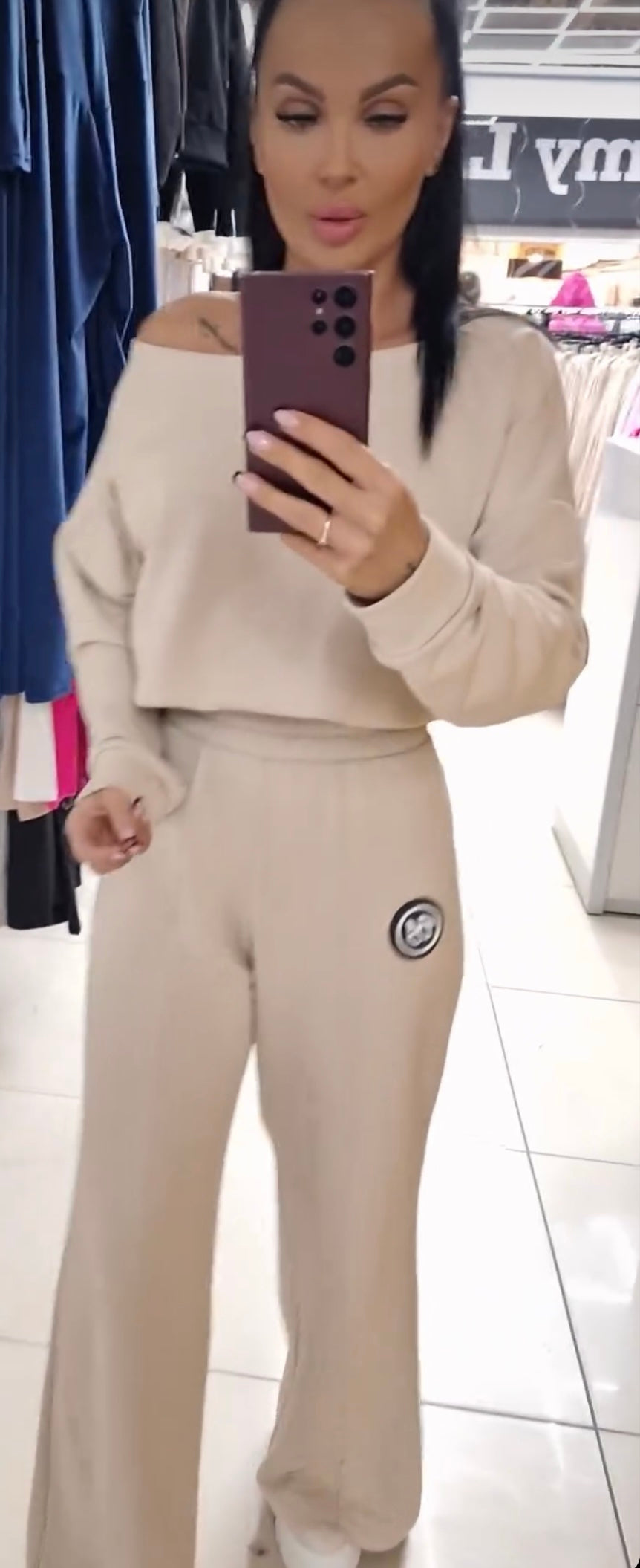 Basari Loe Tracksuit Set