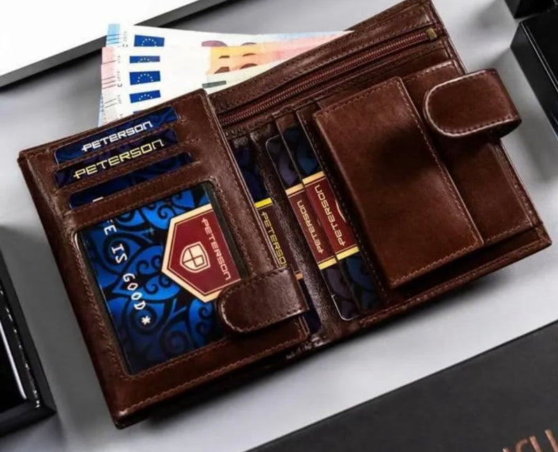 Peterson Men's Leather Wallet With RFID Blocking