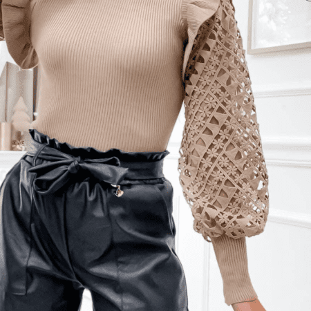 BLOUSE WITH OPENWORK SLEEVES