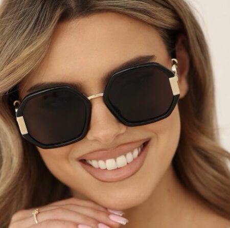 MODNE OKULARY PRZECIWSŁONECZNE DAMSKIE - MODEL VERSAGE